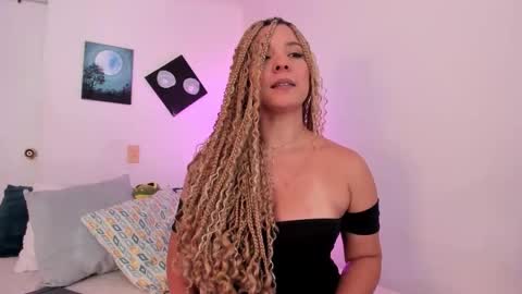 Snapshot of gaia_stonne chatting on October 28, 2025, 12:19 pm gaia_stonne online show from October 28, 2025, 12:19 pm