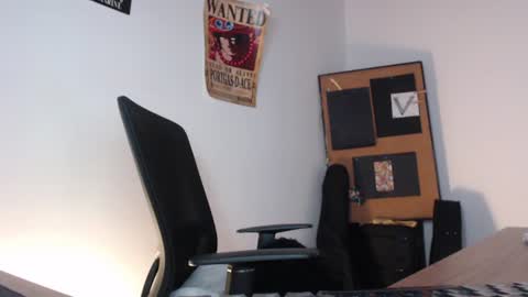 Snapshot of gaitan4 chatting on June 8, 2026, 10:54 pm gaitan4 online show from June 8, 2026, 10:54 pm