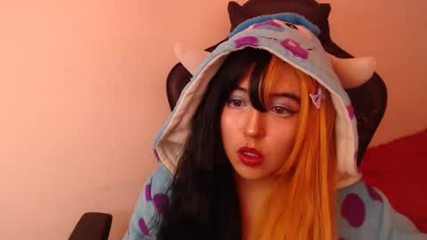 Snapshot of gakomenoshida chatting on December 17, 2025, 7:20 pm Kate 3 online show from December 17, 2025, 7:20 pm