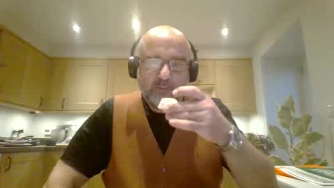 Snapshot of galacx chatting on February 27, 2025, 5:47 pm galacx online show from February 27, 2025, 5:47 pm