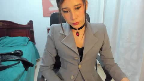 CORAL online show from November 15, 2025, 9:50 am