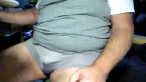 Snapshot of gallimanxxleu chatting on December 2, 2024, 10:07 am Stutzen online show from December 2, 2024, 10:07 am