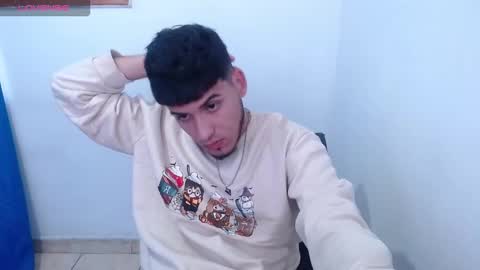 Snapshot of gambitoz chatting on October 22, 2025, 9:47 pm Gabriel online show from October 22, 2025, 9:47 pm