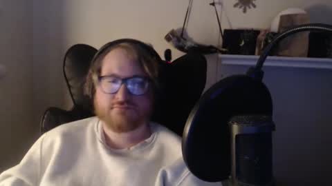 Snapshot of gamer_dong_water chatting on May 2, 2026, 4:17 am Gamer Dad online show from May 2, 2026, 4:17 am