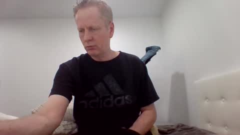 Snapshot of gamerboy200 chatting on March 1, 2026, 10:56 pm gamerboy200 online show from March 1, 2026, 10:56 pm