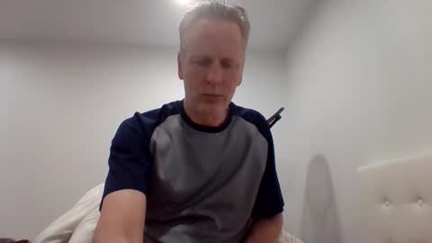 Snapshot of gamerboy200 chatting on March 18, 2026, 12:47 am gamerboy200 online show from March 18, 2026, 12:47 am