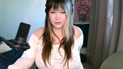 Alex  brb in 2 hours online show from September 24, 2025, 9:45 am