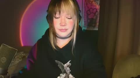 Alex  brb in 2 hours online show from December 21, 2025, 11:39 am