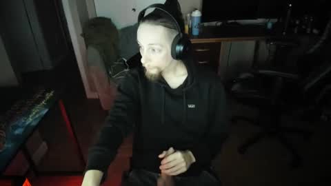 Snapshot of gamingpleasure chatting on December 25, 2024, 9:56 am GamingPleasure online show from December 25, 2024, 9:56 am