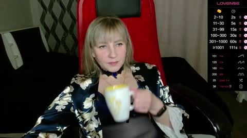 Snapshot of ganet469 chatting on November 21, 2025, 7:45 pm Janette online show from November 21, 2025, 7:45 pm