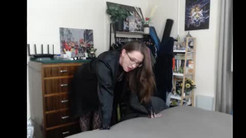 Snapshot of gangbangxxxgirl chatting on September 13, 2025, 10:26 am HOT online show from September 13, 2025, 10:26 am