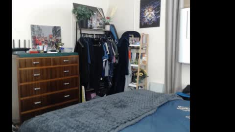 HOT  online show from January 17, 2026, 10:20 am