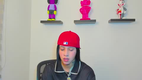 Snapshot of gangster_girl chatting on December 6, 2024, 12:23 am GANG online show from December 6, 2024, 12:23 am