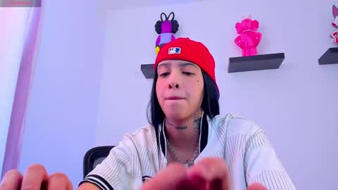 Snapshot of gangster_girl chatting on January 13, 2025, 4:41 pm GANG online show from January 13, 2025, 4:41 pm