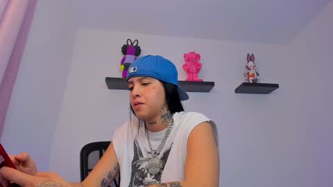 Snapshot of gangster_girl chatting on February 7, 2025, 10:09 pm GANG online show from February 7, 2025, 10:09 pm