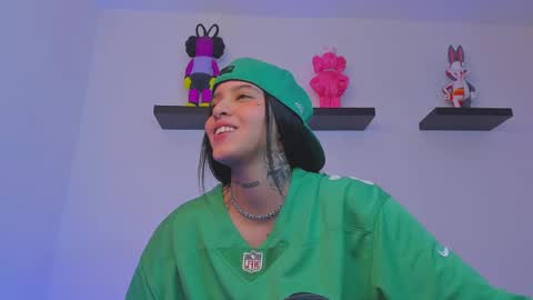 Snapshot of gangster_girl chatting on February 18, 2025, 2:27 am GANG online show from February 18, 2025, 2:27 am