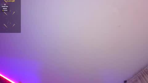 Chris  Dont forget to gift me thumb up Its very important to me and makes me happy AF  online show from October 31, 2025, 7:42 am