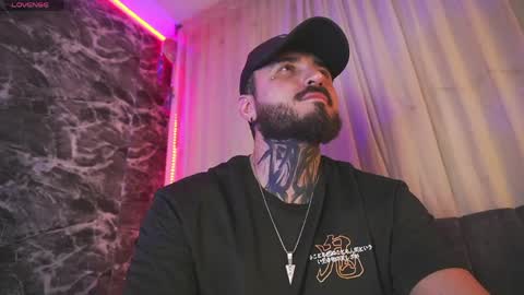 Chris  Dont forget to gift me thumb up Its very important to me and makes me happy AF  online show from May 22, 2026, 5:47 am