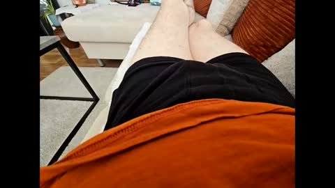 garbis11 online show from October 29, 2025, 3:03 pm