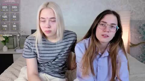 Snapshot of garden_flower chatting on January 7, 2026, 4:20 pm Violla online show from January 7, 2026, 4:20 pm