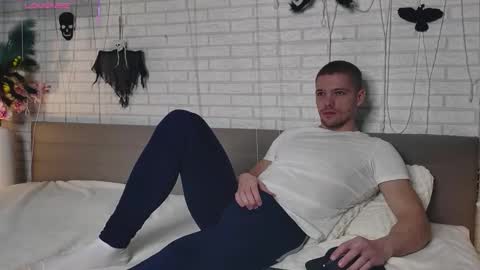 Gared online show from October 31, 2025, 6:25 am