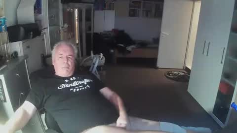 gargamil online show from November 5, 2025, 2:17 pm