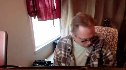 Snapshot of garnettrobert438 chatting on January 17, 2026, 6:33 pm garnettrobert438 online show from January 17, 2026, 6:33 pm