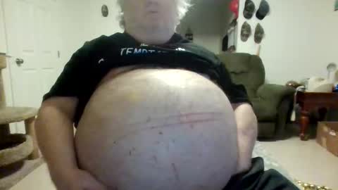 gary_1967 online show from December 16, 2025, 8:52 am