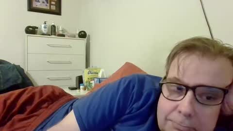 Snapshot of garyg930 chatting on June 7, 2026, 12:04 am Gary online show from June 7, 2026, 12:04 am