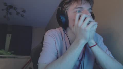 Snapshot of gasturfahe chatting on January 9, 2025, 10:09 pm gasturfahe online show from January 9, 2025, 10:09 pm