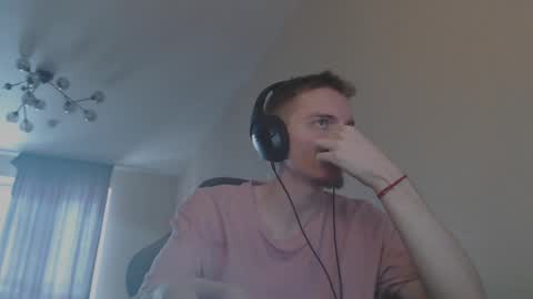 Snapshot of gasturfahe chatting on February 16, 2025, 8:54 am gasturfahe online show from February 16, 2025, 8:54 am