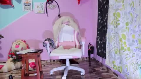 Diana online show from December 17, 2025, 10:32 am