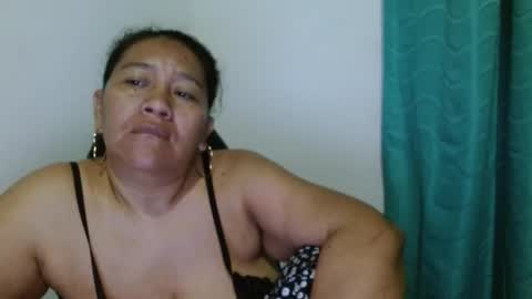 Snapshot of gatika_sexy chatting on January 4, 2025, 3:40 am katia online show from January 4, 2025, 3:40 am