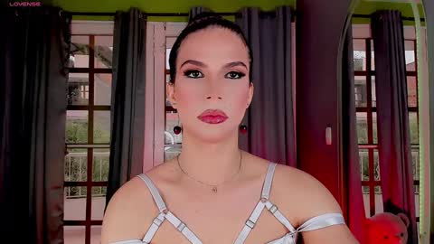 Snapshot of gatitavenecis1 chatting on January 9, 2025, 12:09 pm Vnecis Marn online show from January 9, 2025, 12:09 pm