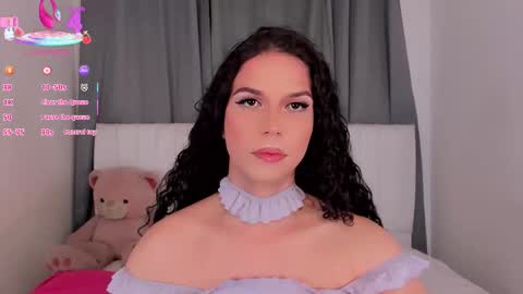 Snapshot of gatitavenecis1 chatting on December 14, 2025, 7:18 pm Vnecis Marn online show from December 14, 2025, 7:18 pm