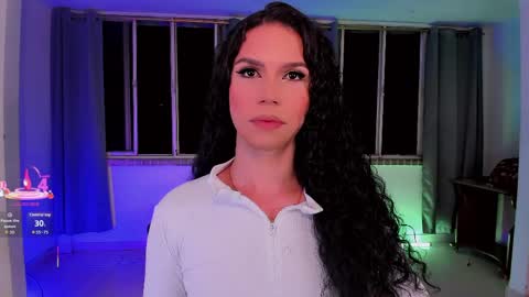 Snapshot of gatitavenecis1 chatting on May 16, 2026, 8:55 am Vnecis Marn online show from May 16, 2026, 8:55 am