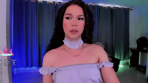 Snapshot of gatitavenecis1 chatting on June 2, 2026, 12:29 pm Vnecis Marn online show from June 2, 2026, 12:29 pm