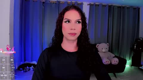 Snapshot of gatitavenecis1 chatting on June 7, 2026, 11:03 am Vnecis Marn online show from June 7, 2026, 11:03 am