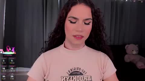 Snapshot of gatitavenecis1 chatting on June 20, 2026, 8:11 pm Vnecis Marn online show from June 20, 2026, 8:11 pm