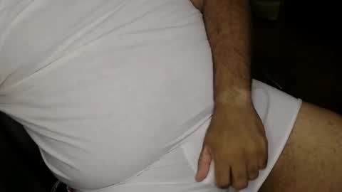Snapshot of gato27cam chatting on April 7, 2026, 8:31 pm Marco online show from April 7, 2026, 8:31 pm