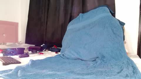 Snapshot of gato_2021 chatting on November 5, 2025, 8:31 pm More than 200 cum videos fetishes cum compilation on my PORNHUB account for 150 tokens online show from November 5, 2025, 8:31 pm