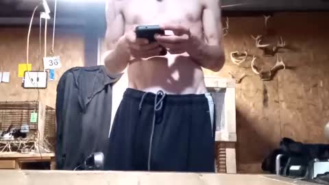 Snapshot of gatz21590 chatting on September 18, 2025, 11:29 pm gatz21590 online show from September 18, 2025, 11:29 pm