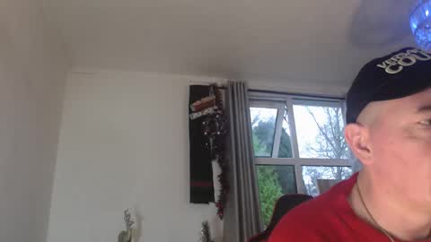 gavinkush online show from December 15, 2025, 3:16 pm