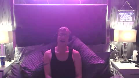 gaylad81 online show from May 2, 2026, 6:46 pm