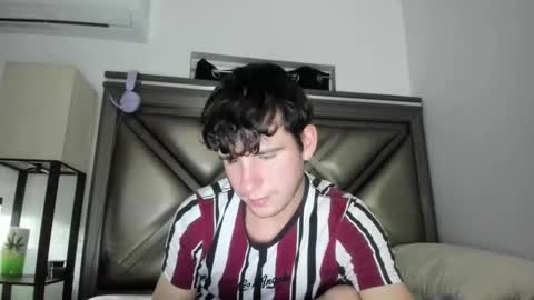 Snapshot of gayndepressed chatting on April 20, 2026, 2:47 am Trace online show from April 20, 2026, 2:47 am