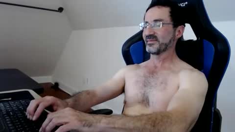 Snapshot of gbrlkndr chatting on May 31, 2026, 7:48 pm gbrlkndr online show from May 31, 2026, 7:48 pm