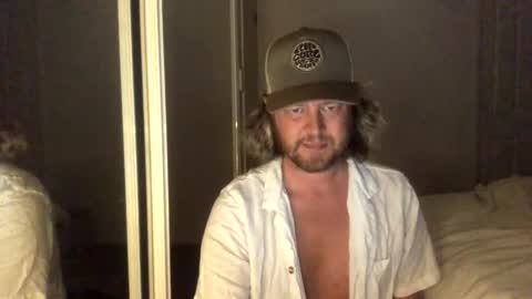 gcsurfer81 online show from October 18, 2025, 9:32 am