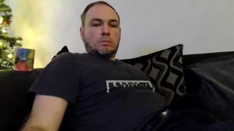 Snapshot of geddes4 chatting on December 18, 2024, 12:21 am SIR online show from December 18, 2024, 12:21 am