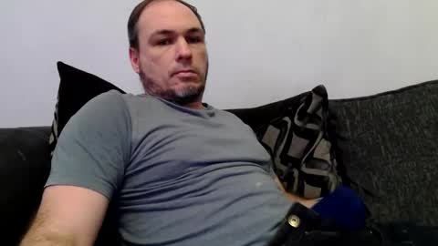 Snapshot of geddes4 chatting on February 17, 2025, 11:31 pm SIR online show from February 17, 2025, 11:31 pm