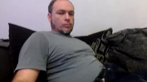 Snapshot of geddes4 chatting on October 3, 2025, 11:46 pm SIR online show from October 3, 2025, 11:46 pm